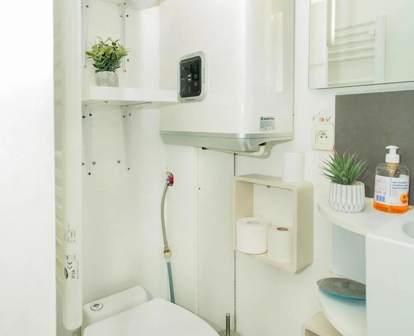 Champs Elysees & Arc De Triomphe - Studio - Cityapartmentstay 0*, Париж Франция
