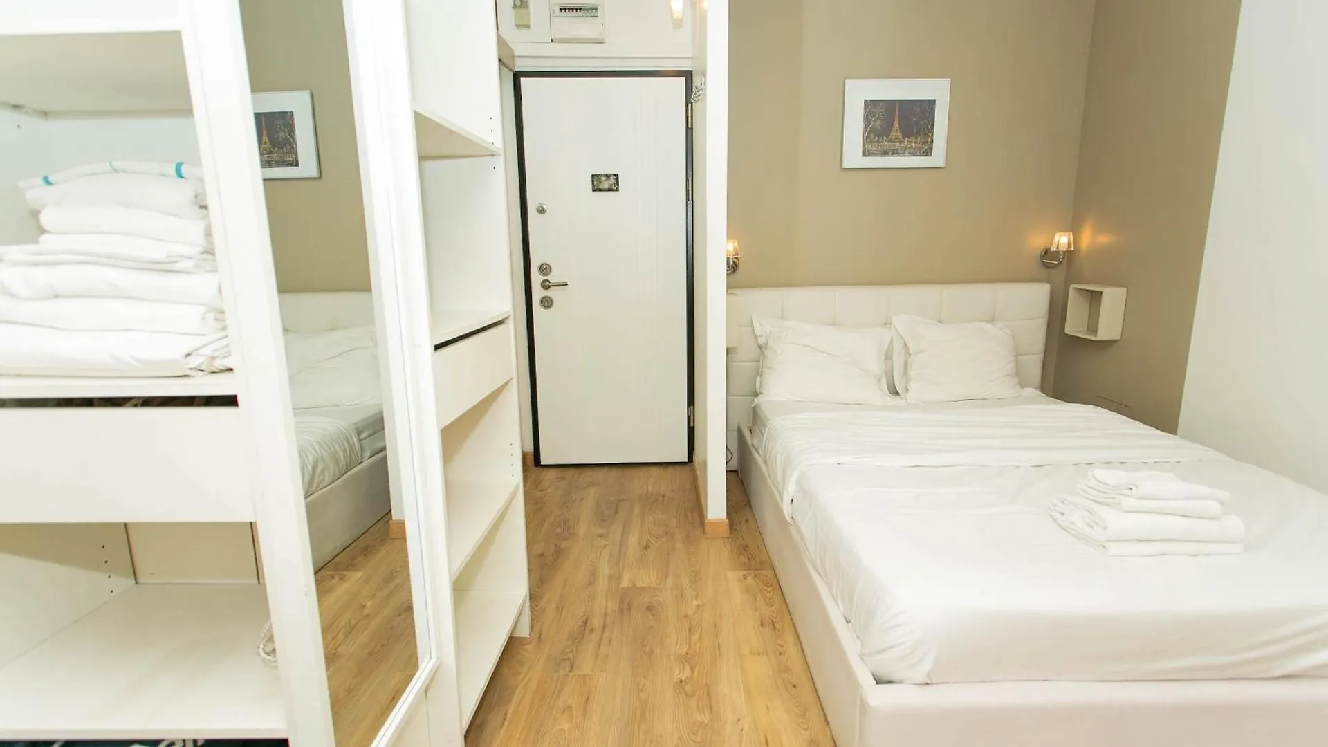 Champs Elysees & Arc De Triomphe - Studio - Cityapartmentstay شقة